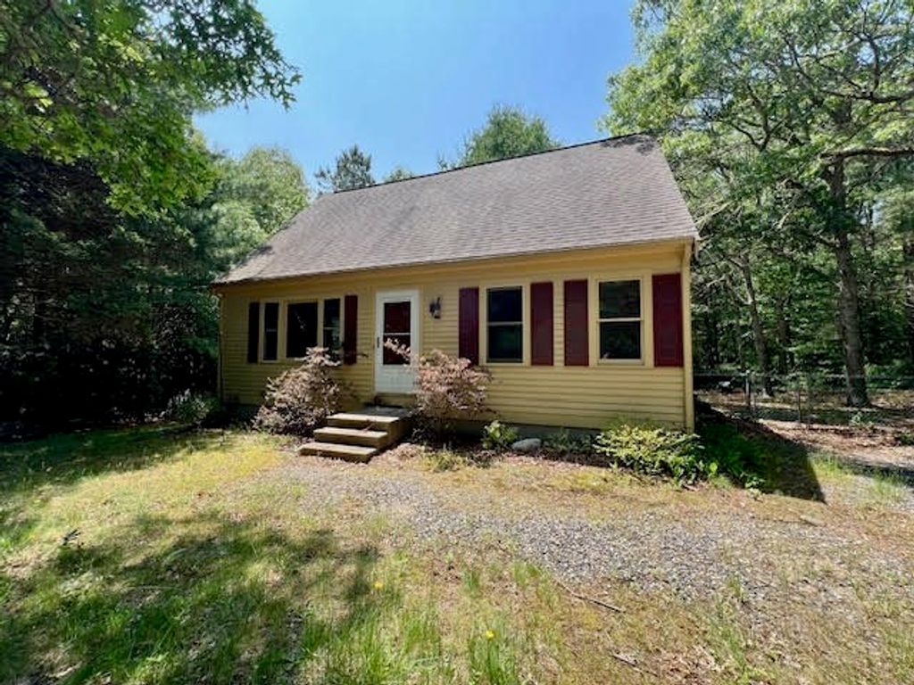 1187 Osterville West Barnstable Rd, Barnstable, MA 02648