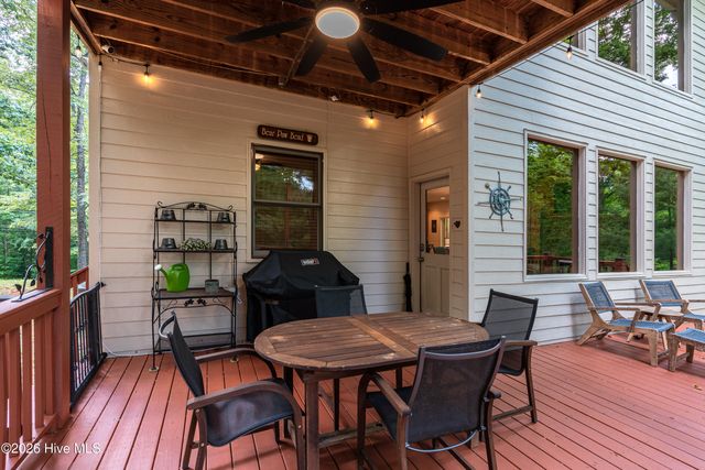 801 Village Road, Murphy, NC 28906