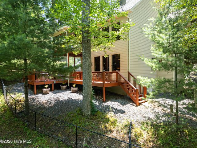 801 Village Road, Murphy, NC 28906