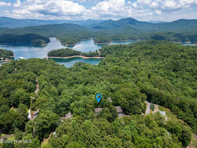 801 Village Road, Murphy, NC 28906