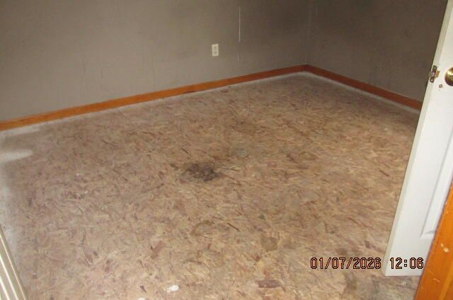 676 N 10th Street, Plainwell, MI 49080