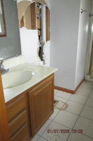 676 N 10th Street, Plainwell, MI 49080