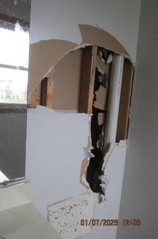 676 N 10th Street, Plainwell, MI 49080