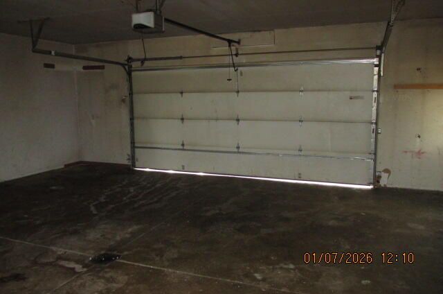 676 N 10th Street, Plainwell, MI 49080