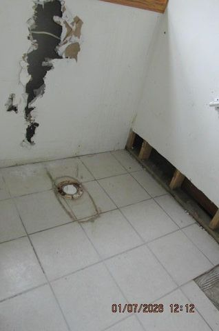 676 N 10th Street, Plainwell, MI 49080