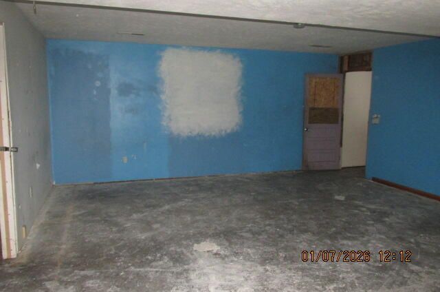 676 N 10th Street, Plainwell, MI 49080