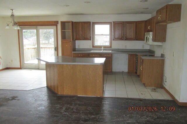 676 N 10th Street, Plainwell, MI 49080