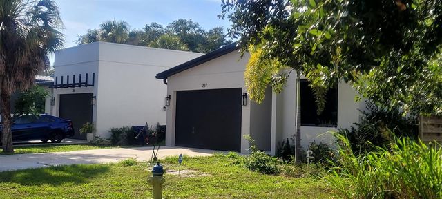 OLD TRAIL DRIVE, Nokomis, FL 34275