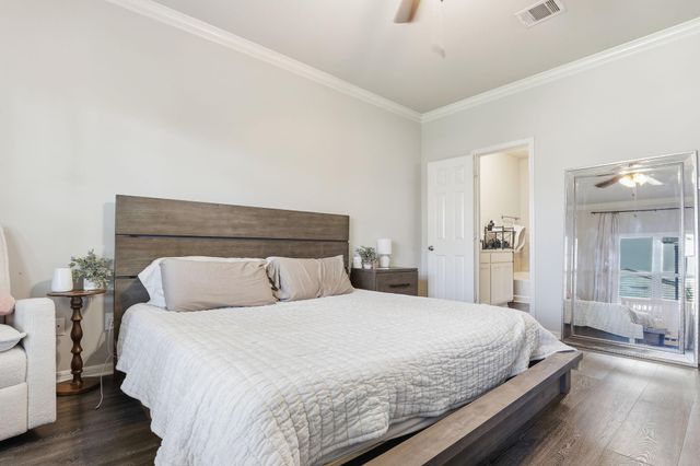 16519 Twinwalker Drive, Houston, TX 77049