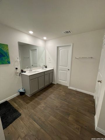 226 Evergreen Sumac Loop, Kyle, TX 78640