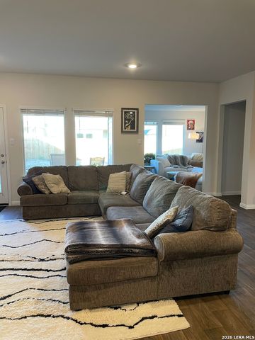 226 Evergreen Sumac Loop, Kyle, TX 78640
