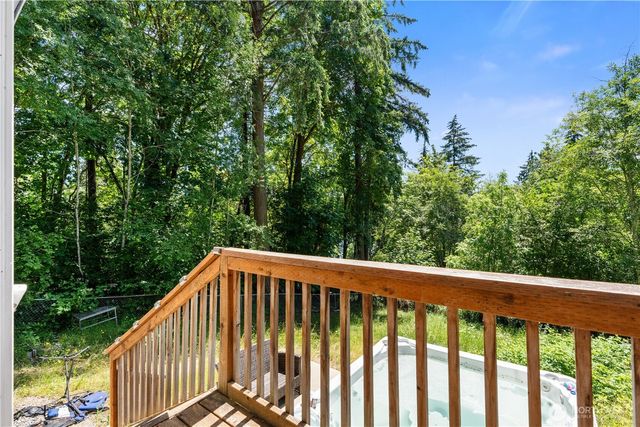 291 E Shorecrest Drive, Shelton, WA 98584