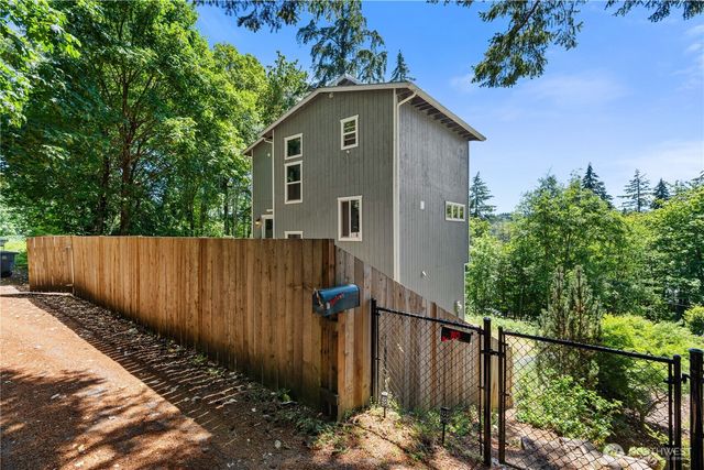 291 E Shorecrest Drive, Shelton, WA 98584