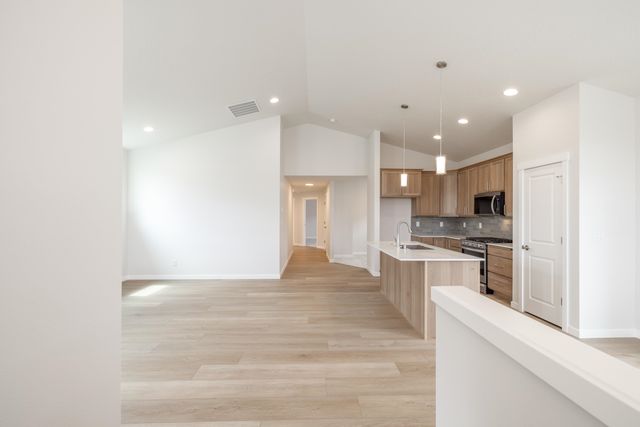 12235 N Dupont Dr, Spokane, WA 99218