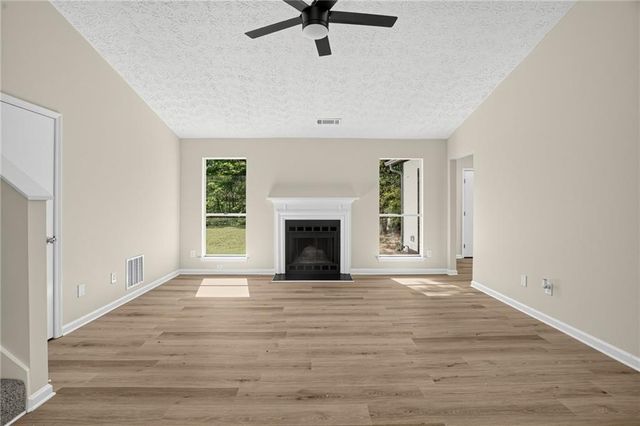 2640 Rolling Hills Way, Conyers, GA 30094