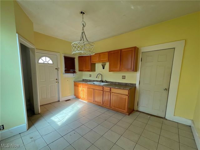 39 Osage Street, Zanesville, OH 43701