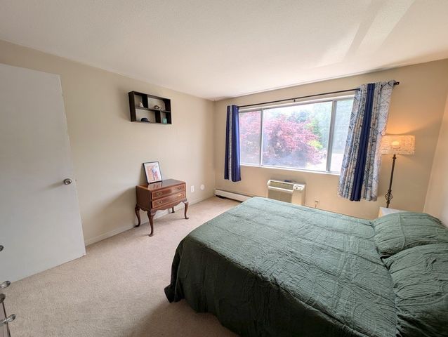 45 Urban Avenue, North Providence, RI 02904