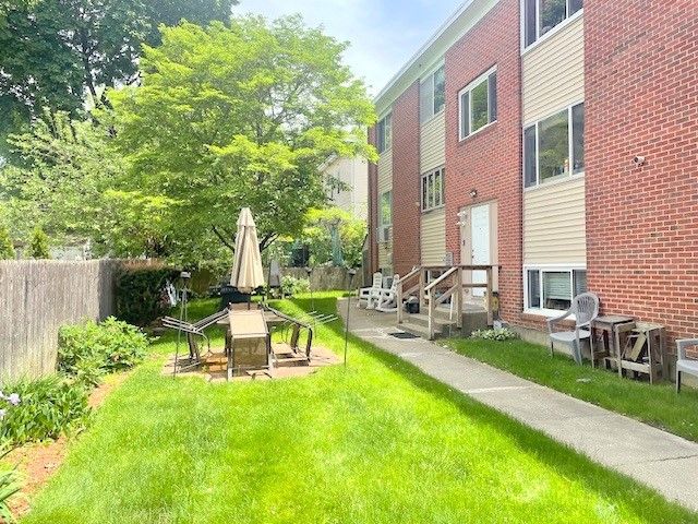 45 Urban Avenue, North Providence, RI 02904
