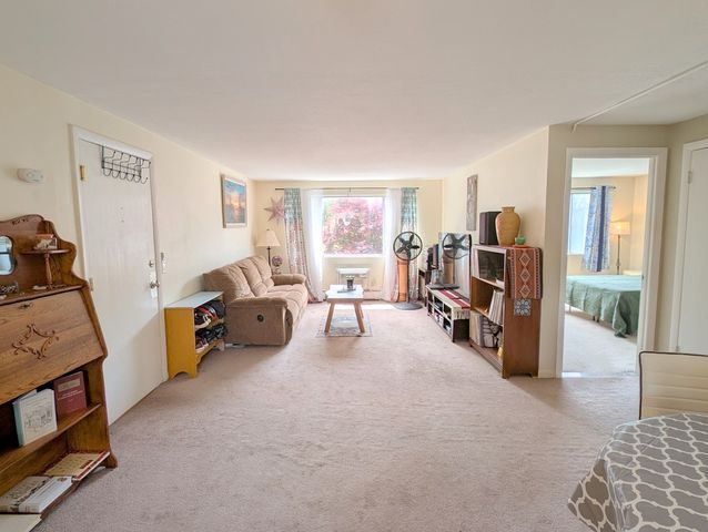 45 Urban Avenue, North Providence, RI 02904