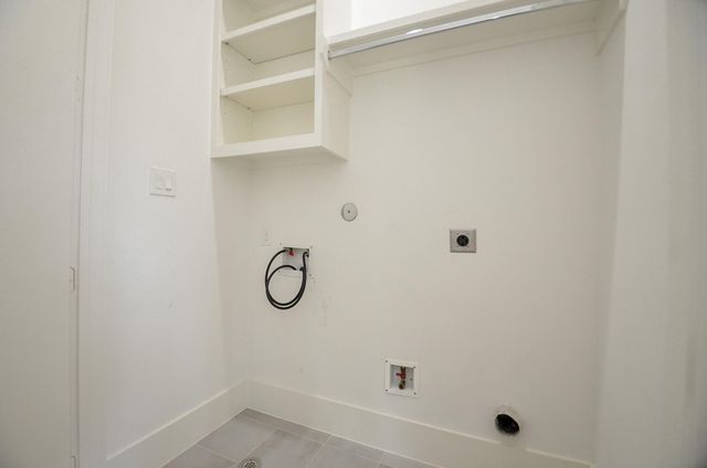 204 Burr Street G, Houston, TX 77011