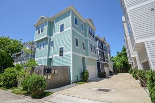 204 Burr Street G, Houston, TX 77011