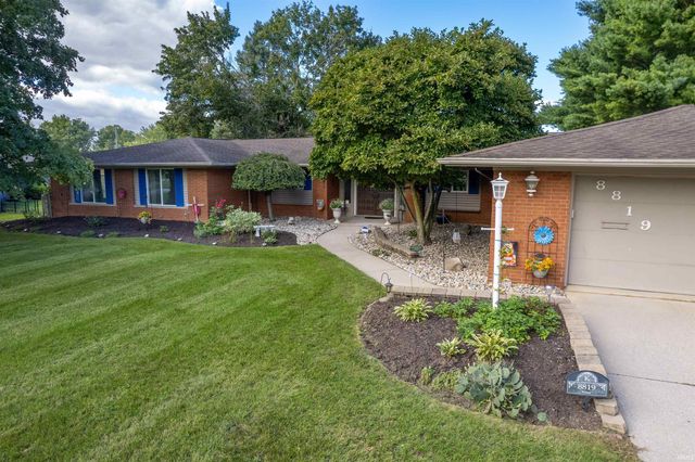 8819 Fortuna Way, Fort Wayne, IN 46815
