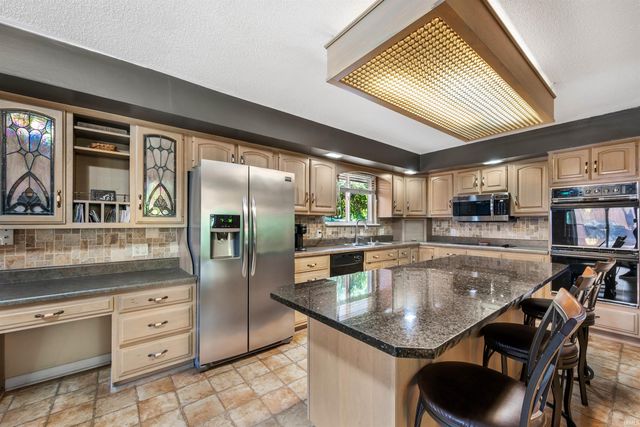 8819 Fortuna Way, Fort Wayne, IN 46815