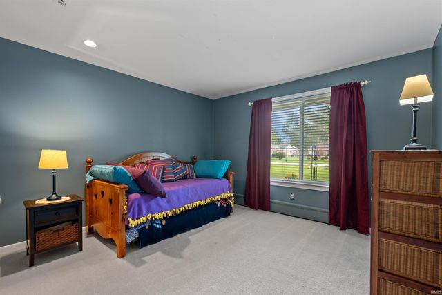 8819 Fortuna Way, Fort Wayne, IN 46815