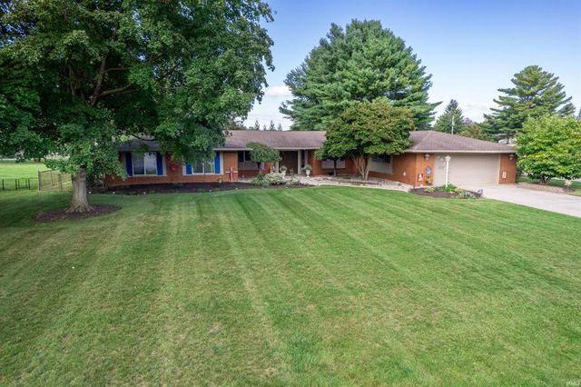 8819 Fortuna Way, Fort Wayne, IN 46815