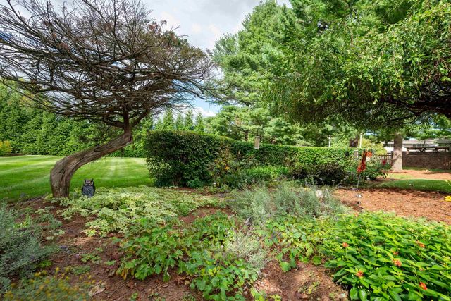 8819 Fortuna Way, Fort Wayne, IN 46815