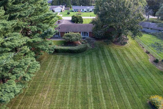 8819 Fortuna Way, Fort Wayne, IN 46815