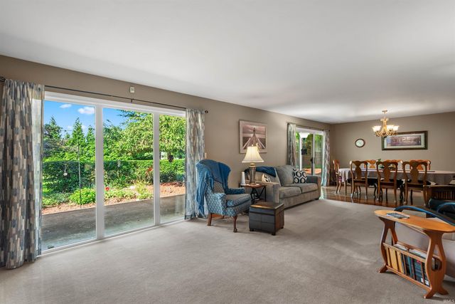 8819 Fortuna Way, Fort Wayne, IN 46815