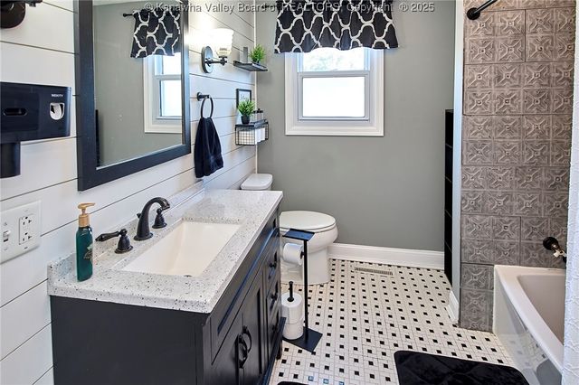 4808 Spring Hill Avenue, South Charleston, WV 25309