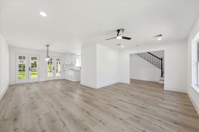 617 Bay Club Drive, Seabrook, TX 77586