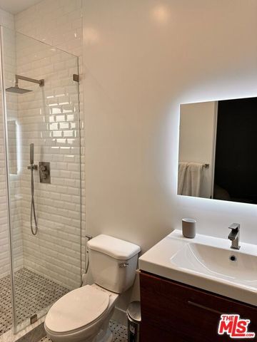 337 N Spaulding Avenue, Los Angeles, CA 90036