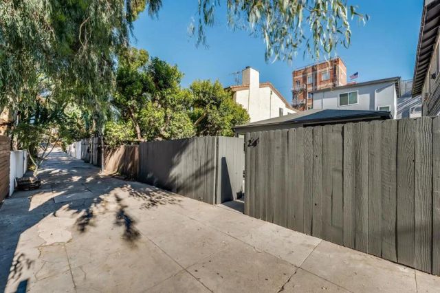 24 20th avenue 12B, Venice, CA 90291