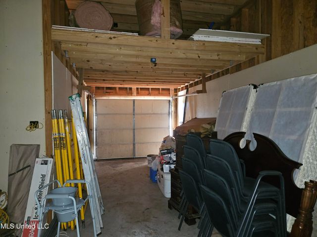 1602 E Railroad Street, Gulfport, MS 39501