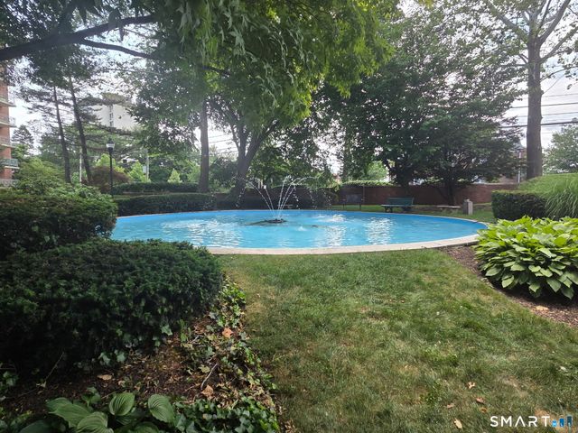 71 Strawberry Hill Avenue 1015, Stamford, CT 06902