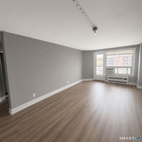 71 Strawberry Hill Avenue 1015, Stamford, CT 06902