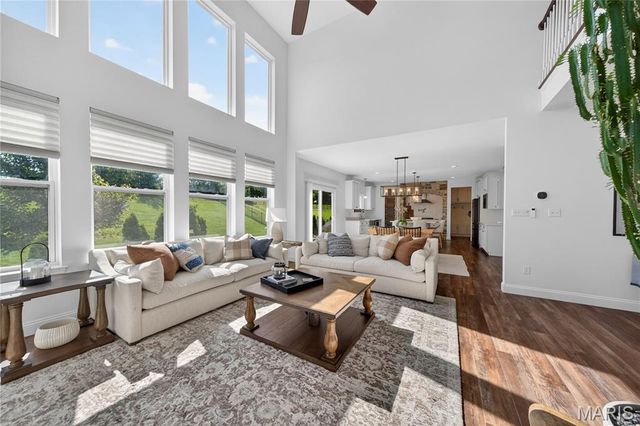 112 Downview Drive, O'fallon, MO 63368
