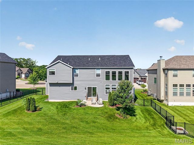 112 Downview Drive, O'fallon, MO 63368