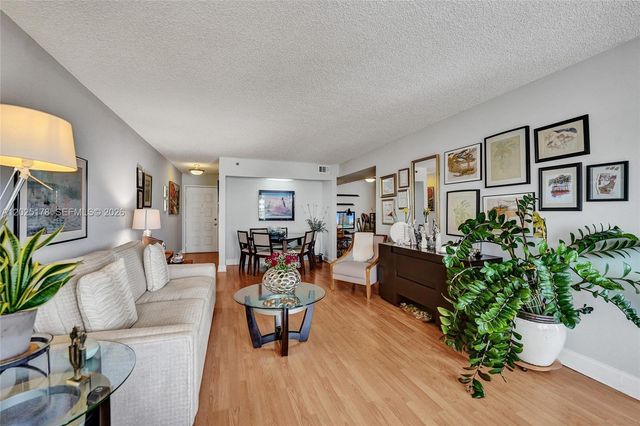 1201 S Ocean Drive 609S, Hollywood, FL 33019