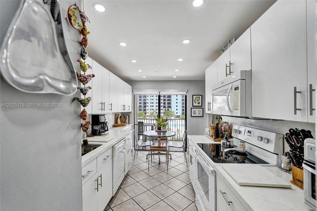1201 S Ocean Drive 609S, Hollywood, FL 33019