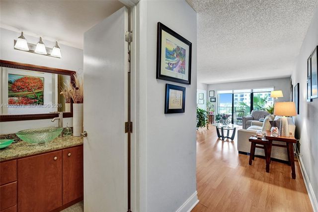 1201 S Ocean Drive 609S, Hollywood, FL 33019