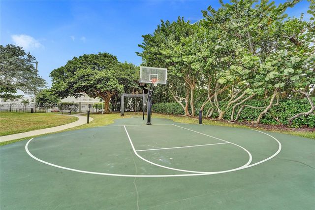 1201 S Ocean Drive 609S, Hollywood, FL 33019