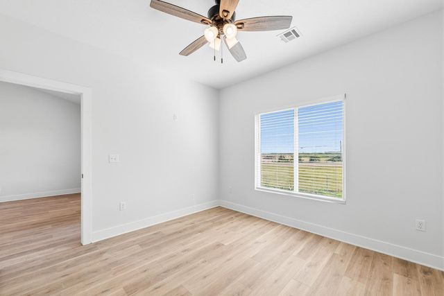 5304 W Rolly St., Wichita, KS 67215