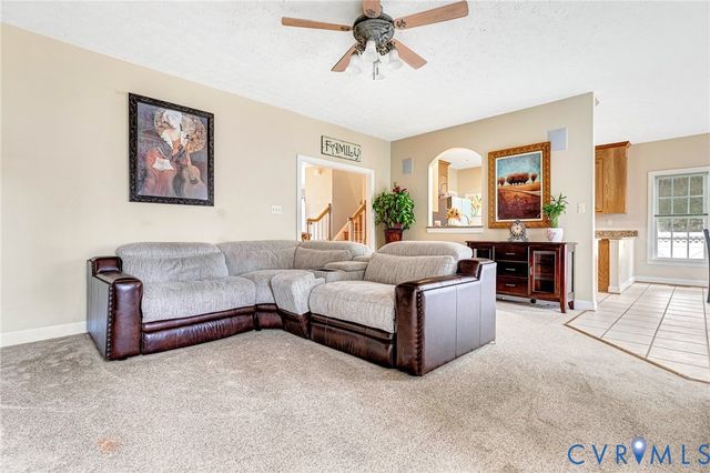 9212 Wyattwood Rd, Mechanicsville, VA 23116