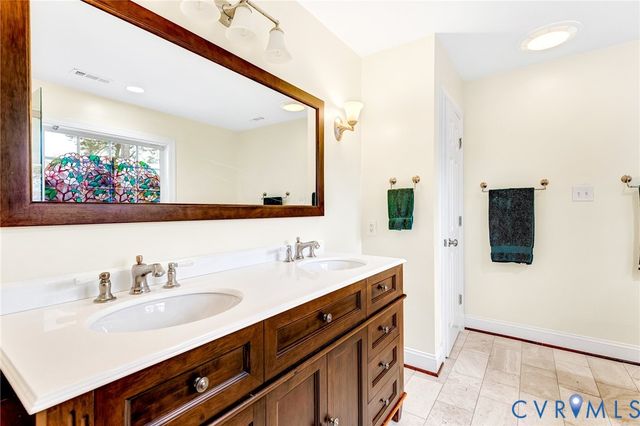 9212 Wyattwood Rd, Mechanicsville, VA 23116