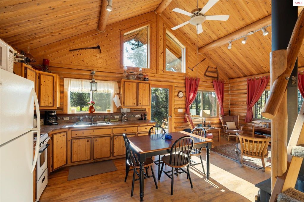 355 Upper Ford Cut Off Road, Yaak, MT 59935 photo 25