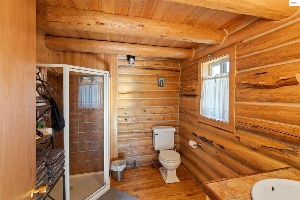 355 Upper Ford Cut Off Road, Yaak, MT 59935 photo 31